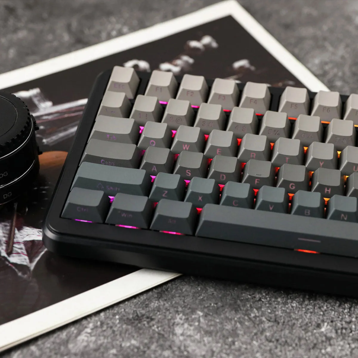 Ajazz AK820 Max RGB Tri-Mode 75% 82-Keys Gasket-mounted Hot Swappable Mechanical Keyboard (Gradient Grey) (Sea Salt Switch)
