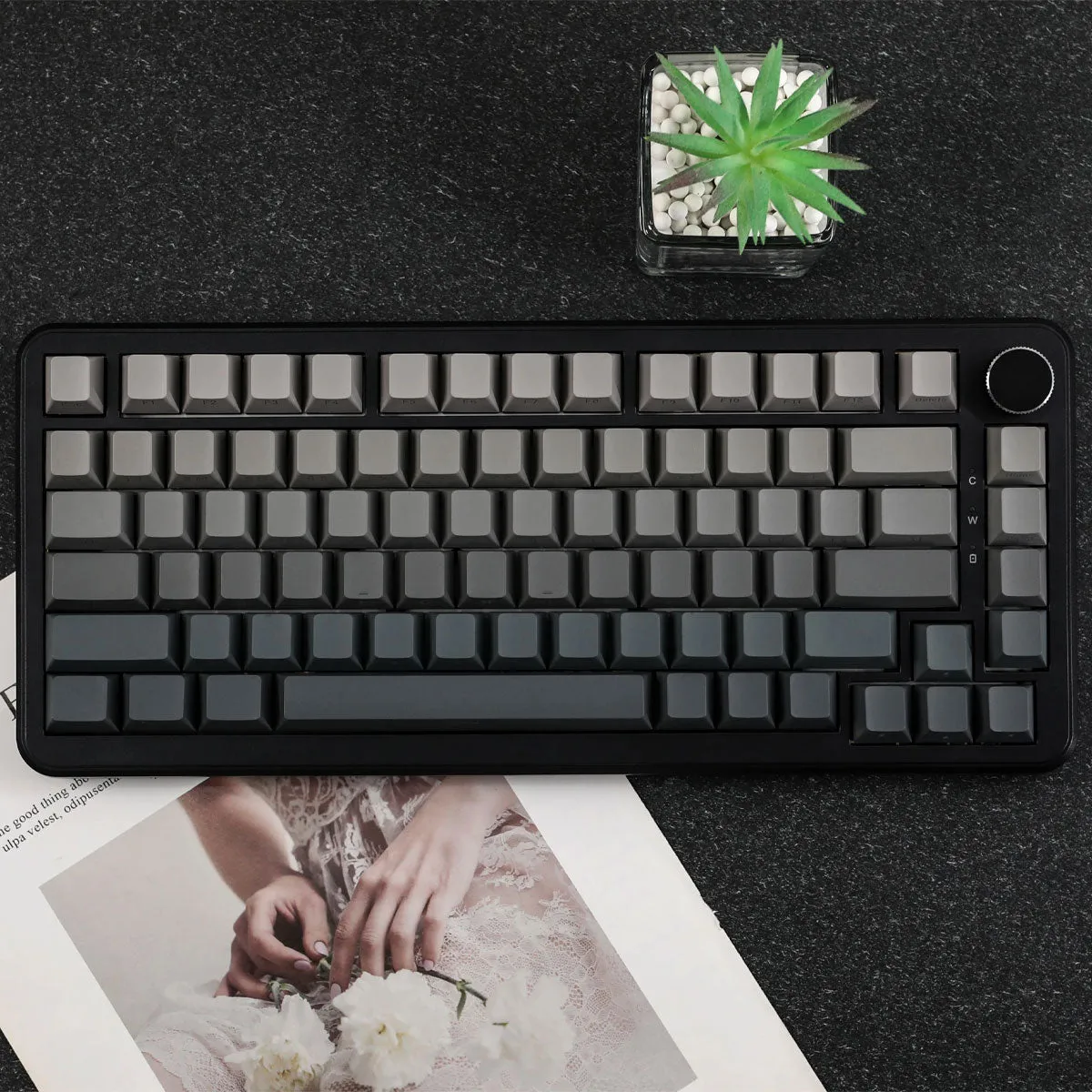 Ajazz AK820 Max RGB Tri-Mode 75% 82-Keys Gasket-mounted Hot Swappable Mechanical Keyboard (Gradient Grey) (Sea Salt Switch)