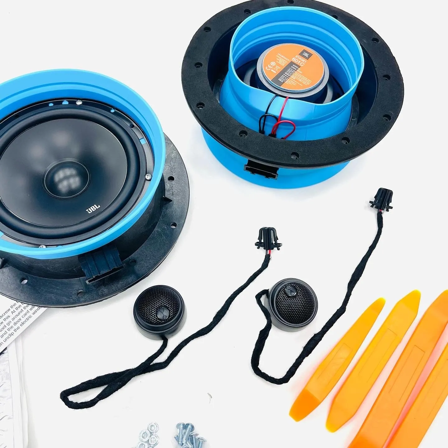 Caddy MK4 15-19 JBL Plug & Play Speaker Kit