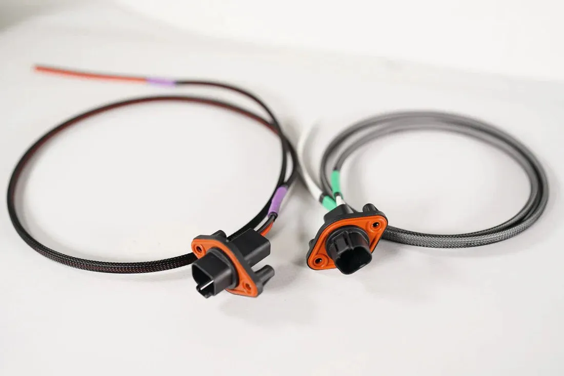 DAVIDSON AUDIO INDIAN CHALLENGER/PURSUIT SADDLEBAG LID SPEAKER WIRE HARNESS