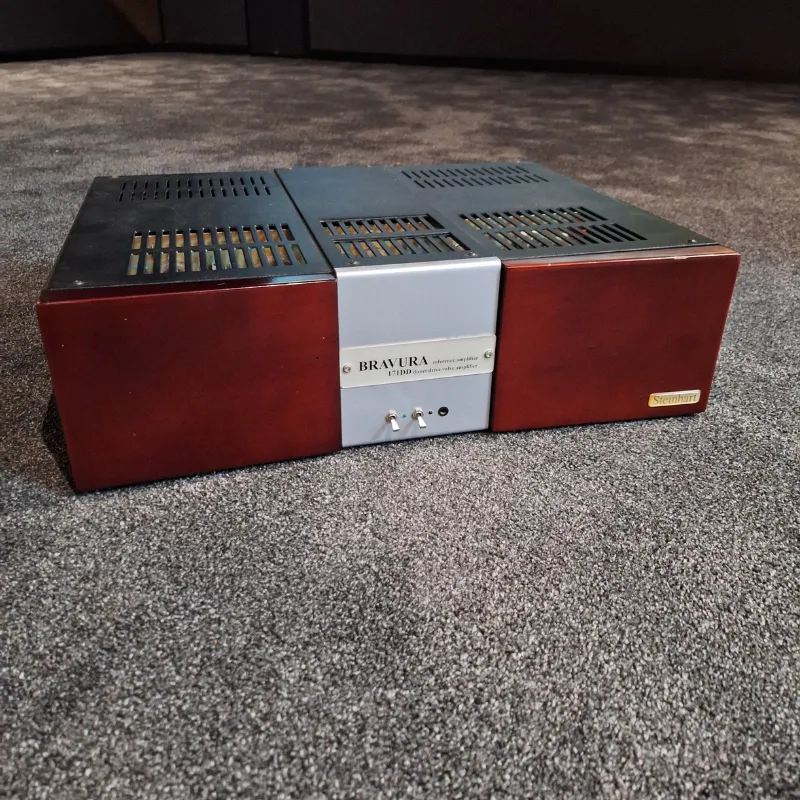 EgglestonWorks Camilla SE & Gunther Steinhart Bravura Mono-Block & Pre-Amp Package