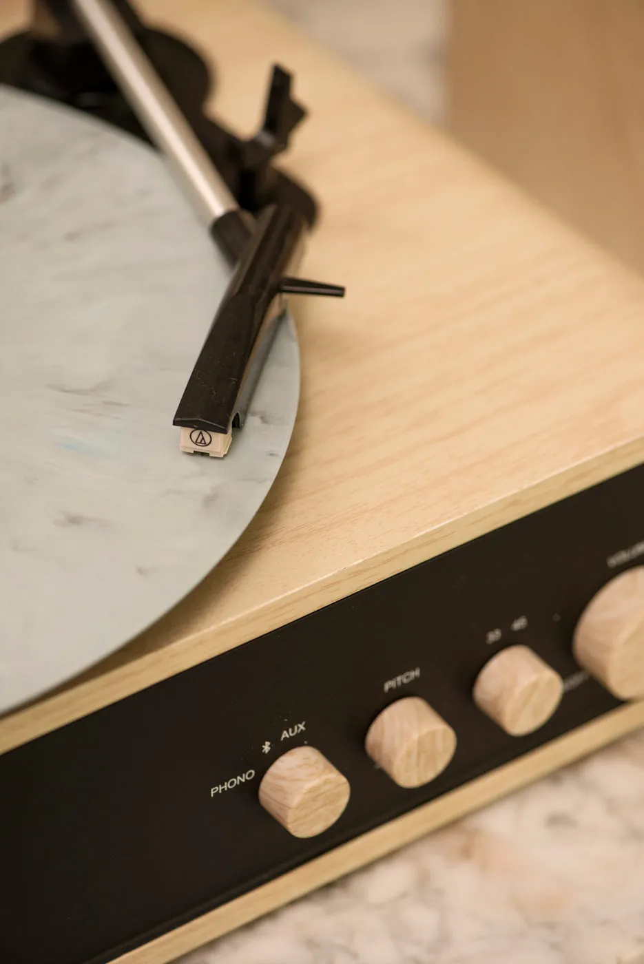 GIG RECORD PLAYER | NATURAL