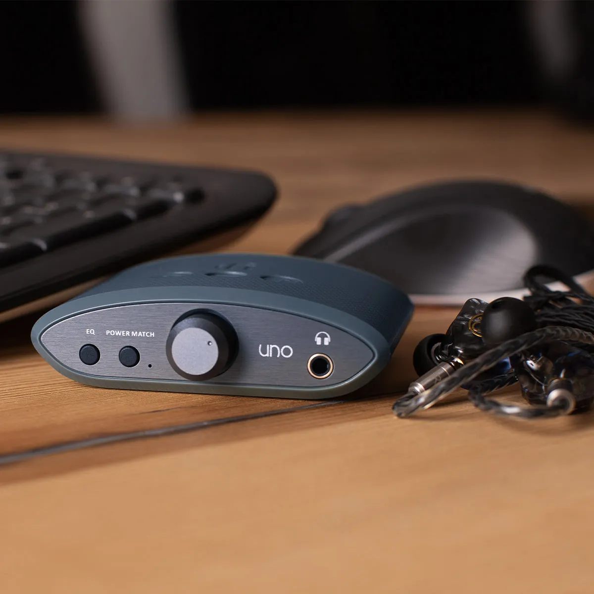 iFi Audio Uno USB DAC and Headphone Amp
