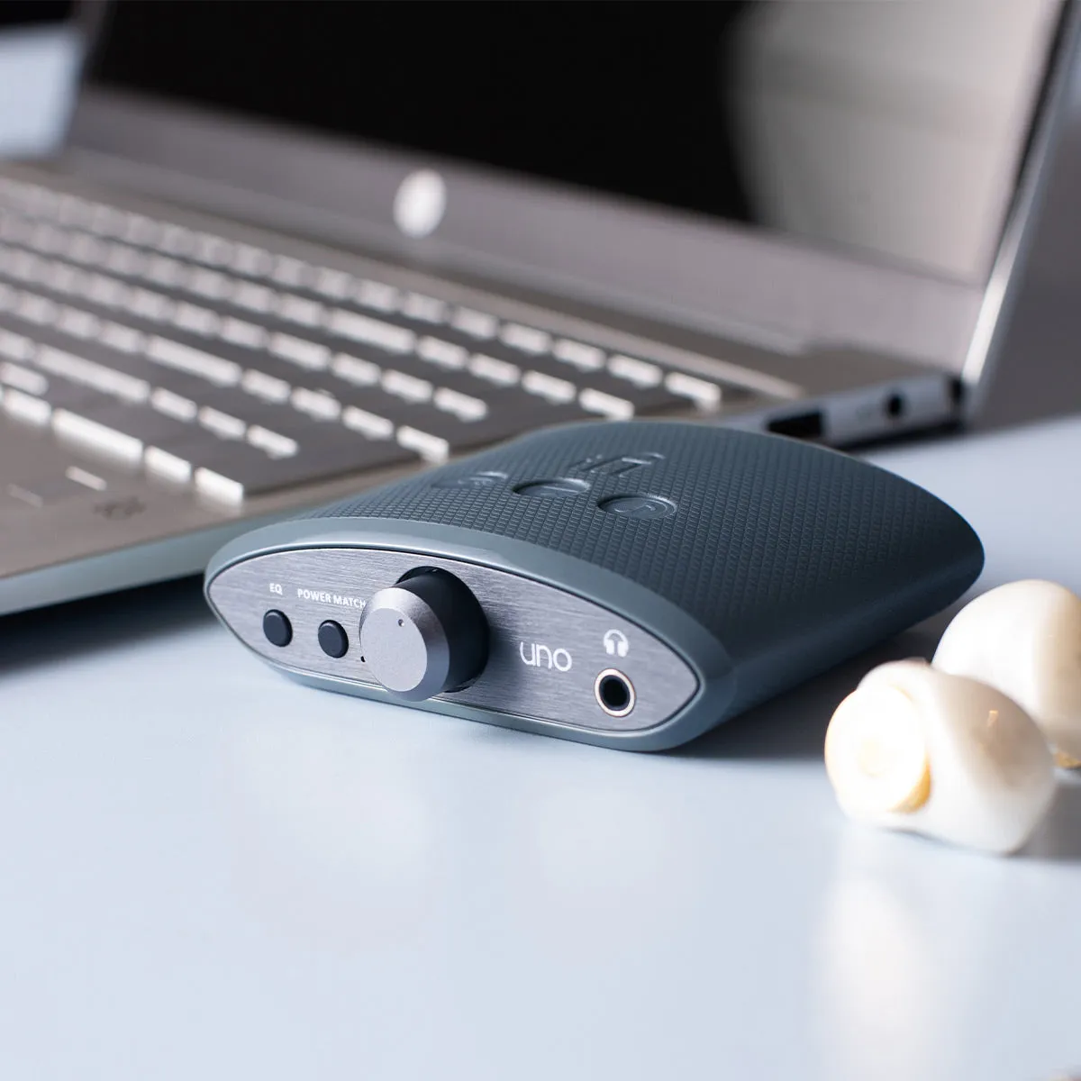 iFi Audio Uno USB DAC and Headphone Amp