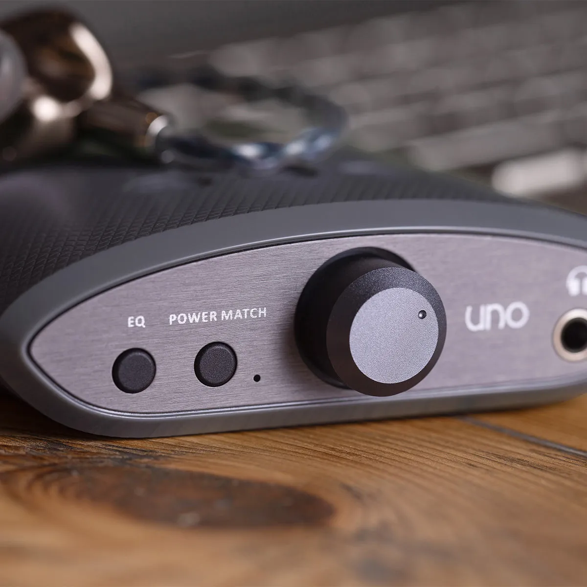 iFi Audio Uno USB DAC and Headphone Amp