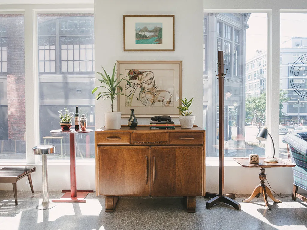 Industrial Pedestal Table