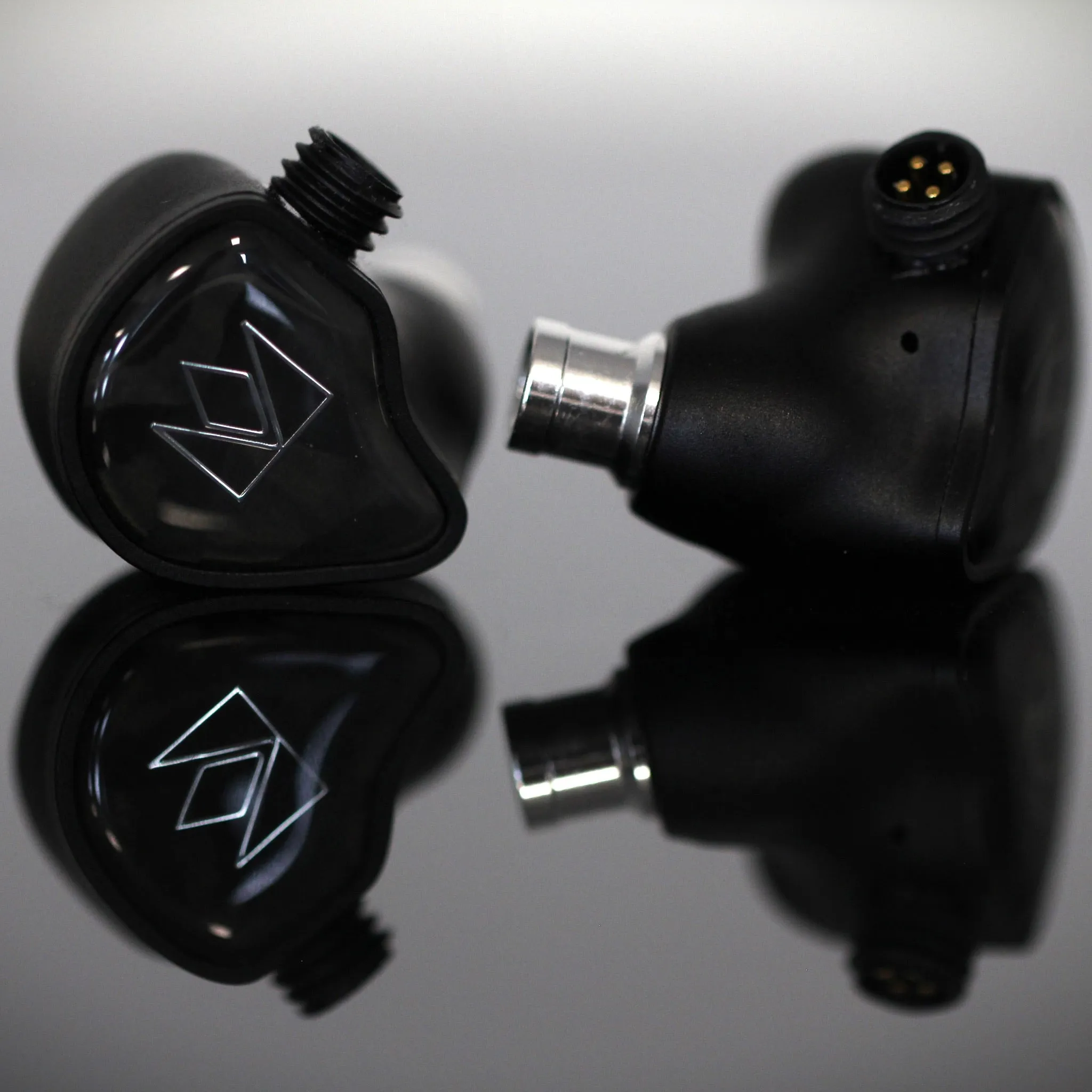 Noble Audio XM-1 | xMEMS Driver Universal IEMs