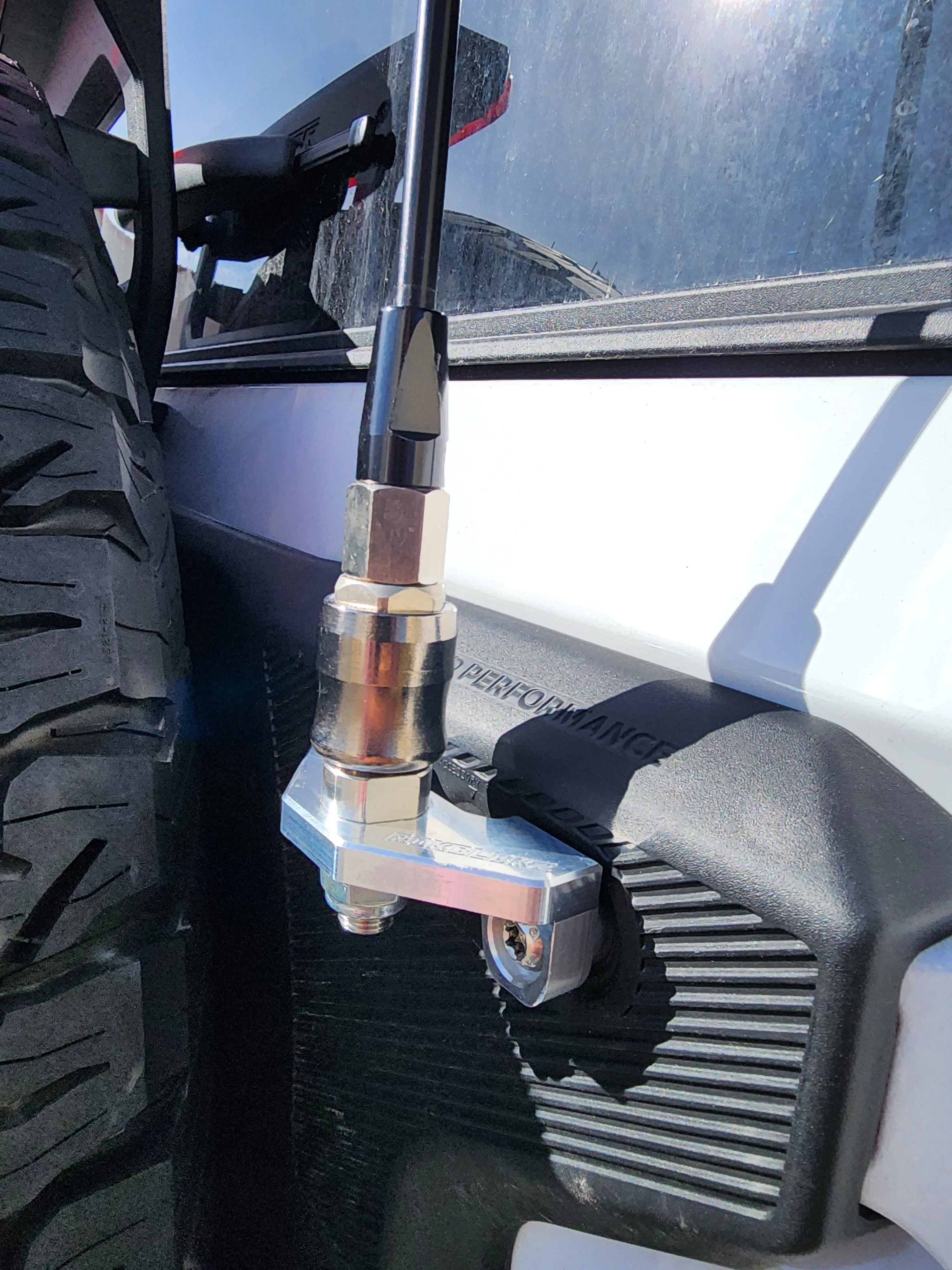 Tailgate Billet Flag Mount for 2022  Bronco Raptor