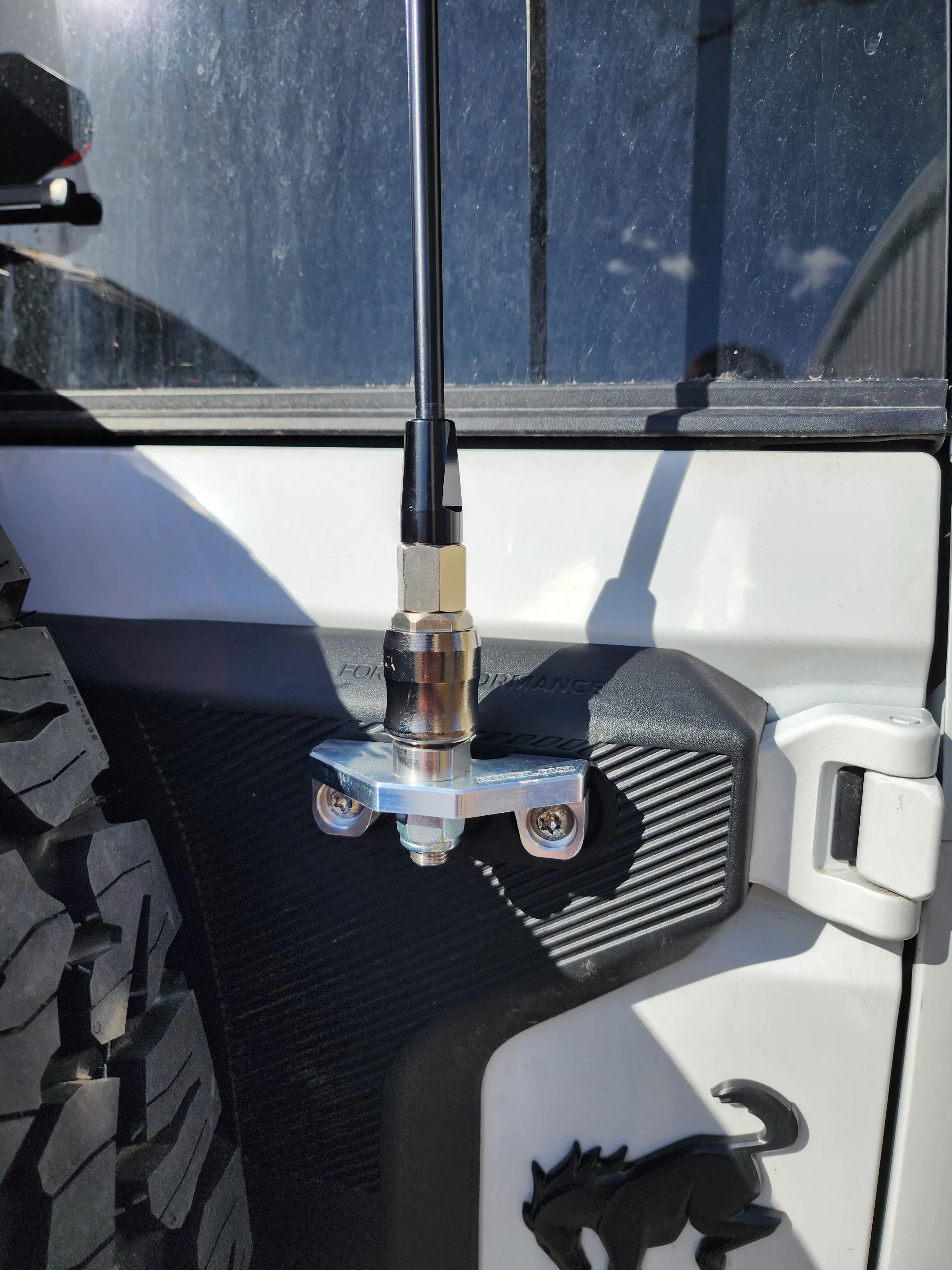 Tailgate Billet Flag Mount for 2022  Bronco Raptor