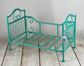 Vintage Bed - Green Model 3
